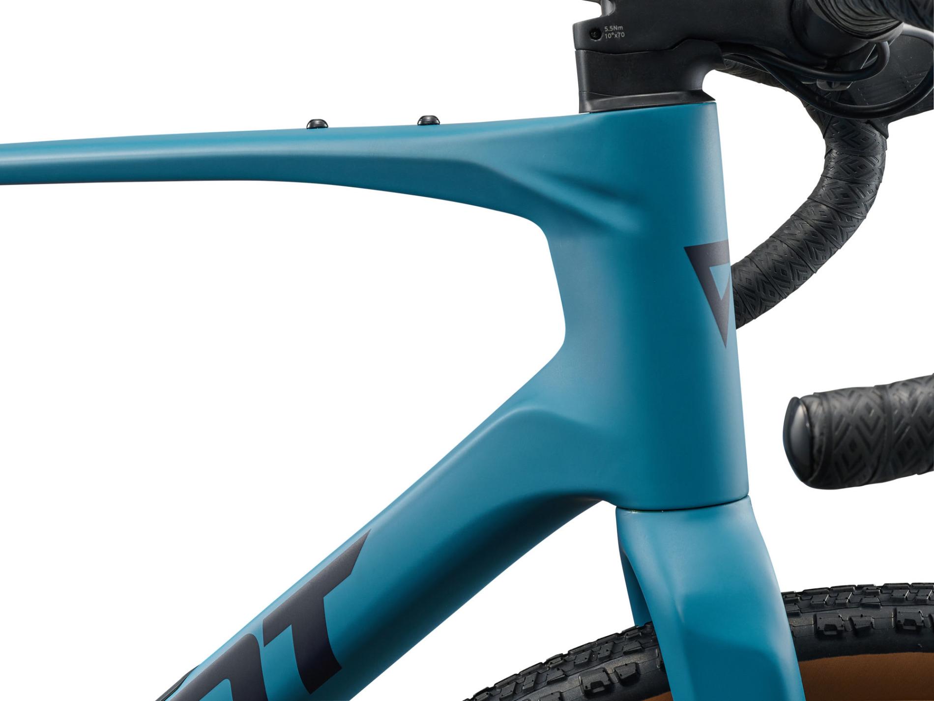 GIANT REVOLT ADVANCED 3 (2026)